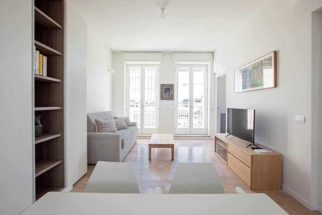 Sanpietro Allorto 22 Duomo Suite Dom12 มิลาน ภายนอก รูปภาพ